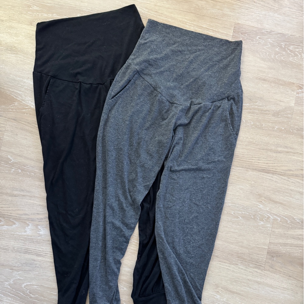 Maternity Over Belly Lounge Jogger Pants with pockets